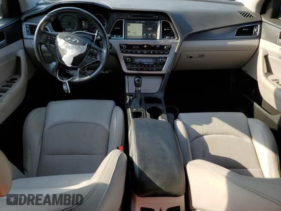 ✅ 2016 Hyundai Sonata Sport • VIN: 5NPE34AF6GH353119 • Лот: 62026725. Опубликован ранее на Copart с пробегом 206 582 миль. Бесплатный доступ к архиву аукционных продаж из США и подробный отчёт об истории автомобиля на DreamBid. Изображение 8.