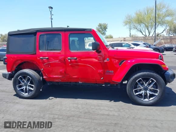 ✅ 2024 Jeep Wrangler Willys • VIN: 1C4RJXN62RW171661 • Лот: 42672815. Опубликован ранее на IAAI с пробегом 25 247 миль. Бесплатный доступ к архиву аукционных продаж из США и подробный отчёт об истории автомобиля на DreamBid. Изображение 6.