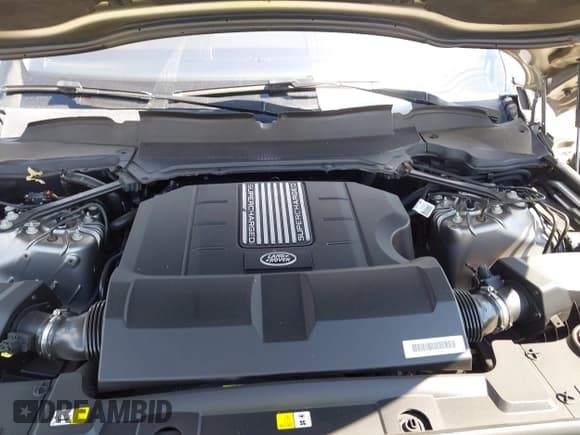 ✅ 2018 Land Rover Range Rover HSE • VIN: SALGS2SV9JA388010 • Lot: 43314162. Listed on IAAI with 85,391 mi. Free auction sales archive from the USA and detailed vehicle history report at DreamBid. Image 10.