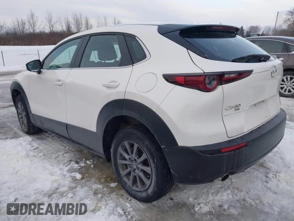 ✅ 2021 Mazda CX-30 S • VIN: 3MVDMBAL9MM221639 • Lot: 41545920. Listed on IAAI with 57,239 mi. Free auction sales archive from the USA and detailed vehicle history report at DreamBid. Image 3.