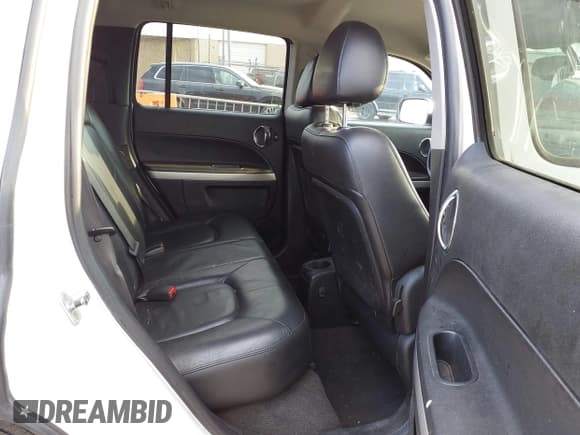 ✅ 2007 Chevrolet HHR LT • VIN: 3GNDA33P57S559045 • Lot: 43475927. Listed on IAAI with 237,085 mi. Free auction sales archive from the USA and detailed vehicle history report at DreamBid. Image 8.