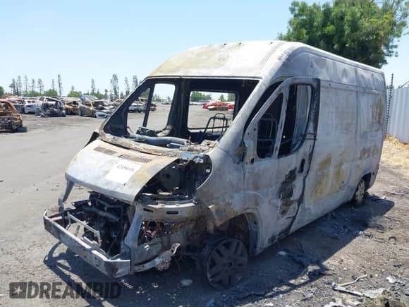 ✅ 2014 Ram ProMaster Cargo • VIN: 3C6TRVCG1EE103202 • Lot: 42458658. Wystawiony na IAAI z przebiegiem Nie podano. Bezpłatny archiwum sprzedaży aukcyjnych z USA i szczegółowy raport historii pojazdu na DreamBid. Zdjęcie 6.