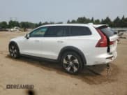 ✅ 2021 Volvo V60 • VIN: YV4102WK7M1068799 • Lot: 60121295. Wystawiony na Copart z przebiegiem 68 590 mil. Bezpłatny archiwum sprzedaży aukcyjnych z USA i szczegółowy raport historii pojazdu na DreamBid. Zdjęcie 2.