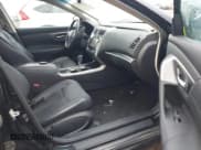 ✅ 2013 Nissan Altima SV • VIN: 1N4AL3AP5DN555551 • Lot: 43516762. Wystawiony na IAAI z przebiegiem 148 817 mil. Bezpłatny archiwum sprzedaży aukcyjnych z USA i szczegółowy raport historii pojazdu na DreamBid. Zdjęcie 5.