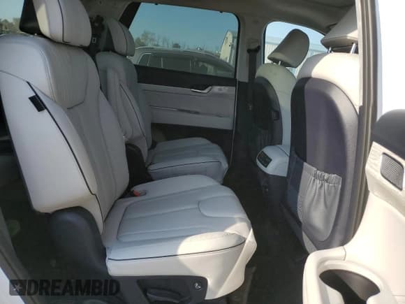 ✅ 2024 Hyundai Palisade Calligraphy • VIN: KM8R7DGE3RU661518 • Лот: 74097034. Опубликован ранее на Copart с пробегом 5 527 миль. Бесплатный доступ к архиву аукционных продаж из США и подробный отчёт об истории автомобиля на DreamBid. Изображение 11.