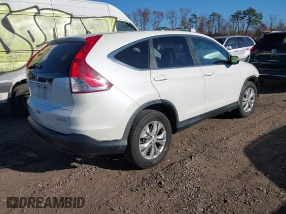 ✅ 2014 Honda CR-V EX • VIN: 5J6RM4H55EL092483 • Lot: 43653590. Listed on IAAI with 173,970 mi. Free auction sales archive from the USA and detailed vehicle history report at DreamBid. Image 4.