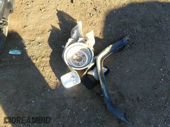 ✅ 1997 Jeep Cherokee SE • VIN: 1J4FJ28S4VL559673 • Lot: 41120546. Wystawiony na IAAI z przebiegiem 272 358 mil. Bezpłatny archiwum sprzedaży aukcyjnych z USA i szczegółowy raport historii pojazdu na DreamBid. Zdjęcie 12.