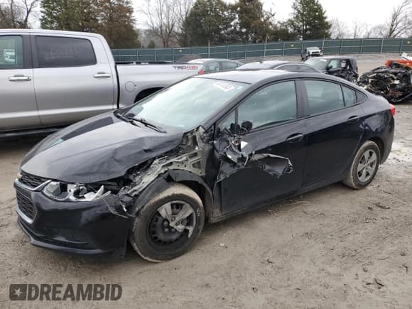 ✅ 2017 Chevrolet Cruze LS • VIN: 1G1BC5SM6H7153863 • Lot: 38741043. Listed on Copart with 83,001 mi. Free auction sales archive from the USA and detailed vehicle history report at DreamBid. Image 1.