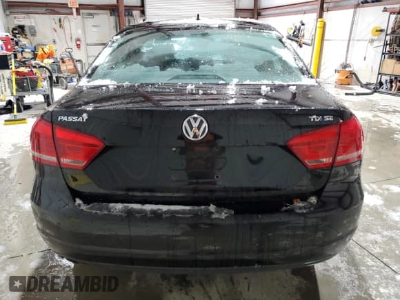 ✅ 2015 Volkswagen Passat SE • VIN: 1VWBV7A36FC008314 • Lot: 92081565. Listed on Copart with 104,109 mi. Free auction sales archive from the USA and detailed vehicle history report at DreamBid. Image 6.