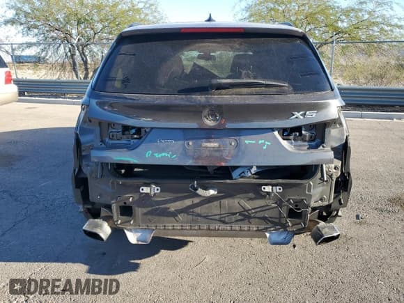 ✅ 2015 BMW X5 xDrive50i • VIN: 5UXKR6C5XF0J78241 • Lot: 82784355. Listed on Copart with 66,645 mi. Free auction sales archive from the USA and detailed vehicle history report at DreamBid. Image 6.