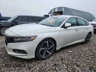 2018 Honda Accord Sport with VIN 1HGCV2F30JA018037, listed as a Copart auction lot 81323685 with 62,345 mi miles and Salvage title. Bid and sale history available at DreamBid. Image 1.