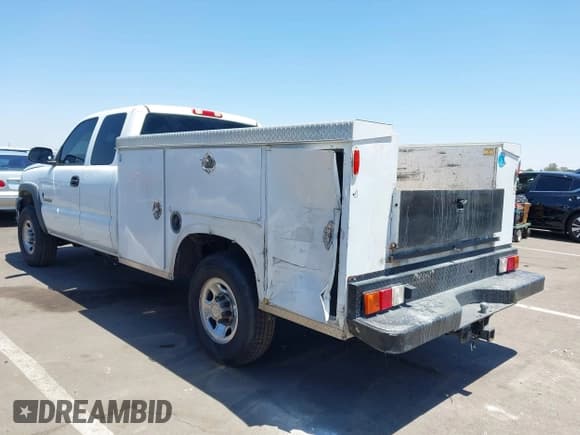 ✅ 2003 Chevrolet Silverado 2500HD LS • VIN: 1GCHC29U93E354781 • Lot: 42316975. Listed on IAAI with 360,412 mi. Free auction sales archive from the USA and detailed vehicle history report at DreamBid. Image 6.