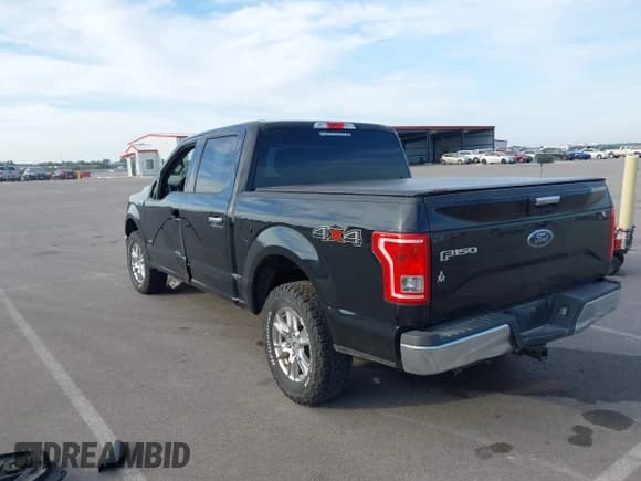 ✅ 2017 Ford F-150 XL • VIN: 1FTEW1EP2HKC17985 • Lot: 43269183. Listed on IAAI with 92,518 mi. Free auction sales archive from the USA and detailed vehicle history report at DreamBid. Image 3.