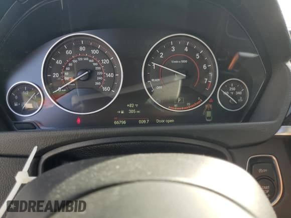 ✅ 2015 BMW 4 Series 428i • VIN: WBA3N3C56FK234418 • Lot: 48208145. Listed on Copart with 66,796 mi. Free auction sales archive from the USA and detailed vehicle history report at DreamBid. Image 9.