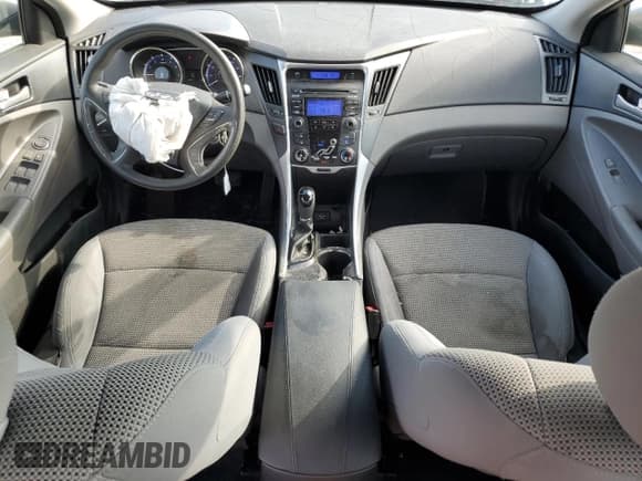 ✅ 2013 Hyundai Sonata GLS • VIN: 5NPEB4AC4DH528245 • Lot: 72802464. Listed on Copart with 129,018 mi. Free auction sales archive from the USA and detailed vehicle history report at DreamBid. Image 8.