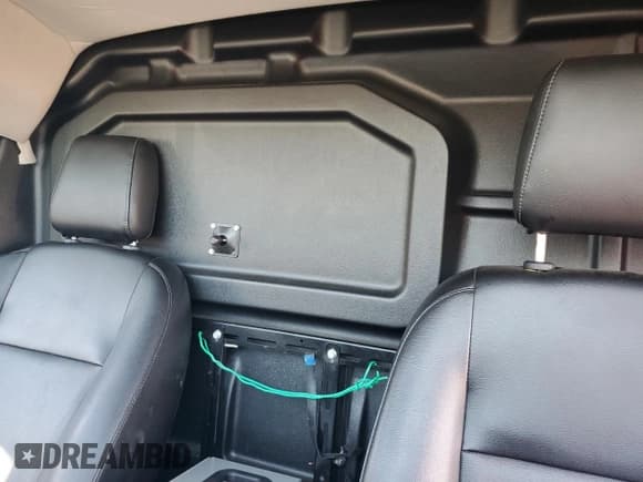 ✅ 2020 Ford Transit Cargo • VIN: 1FTYE1Y8XLKA20589 • Лот: 67751955. Опубликован ранее на Copart с пробегом 92 490 миль. Бесплатный доступ к архиву аукционных продаж из США и подробный отчёт об истории автомобиля на DreamBid. Изображение 10.