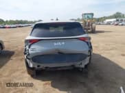 ✅ 2023 Kia Sportage X-Line • VIN: 5XYK6CAF5PG084204 • Lot: 43127248. Wystawiony na IAAI z przebiegiem 85 474 mil. Bezpłatny archiwum sprzedaży aukcyjnych z USA i szczegółowy raport historii pojazdu na DreamBid. Zdjęcie 17.