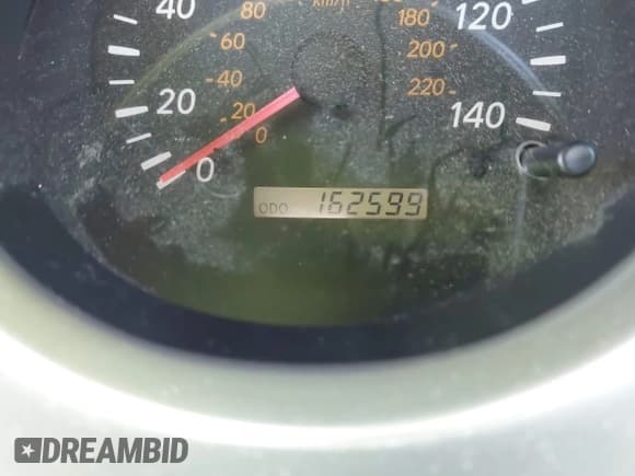 ✅ 2005 Toyota Highlander • VIN: JTEDP21A250051745 • Lot: 43636765. Wystawiony na IAAI z przebiegiem 162 599 mil. Bezpłatny archiwum sprzedaży aukcyjnych z USA i szczegółowy raport historii pojazdu na DreamBid. Zdjęcie 7.