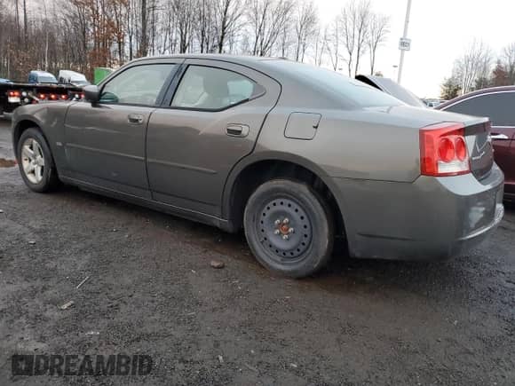 2010 Dodge Charger SXT с VIN 2B3CA3CV8AH246845, выставлен на аукционе Copart как лот 82592514 с пробегом 148 457 миль миль и Чистый • Clean title. История ставок и продаж доступна на DreamBid. Изображение 2.