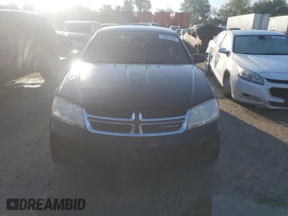 ✅ 2011 Dodge Avenger Mainstreet • VIN: 1B3BD1FBXBN556920 • Лот: 70401304. Опубликован ранее на Copart с пробегом 109 129 миль. Бесплатный доступ к архиву аукционных продаж из США и подробный отчёт об истории автомобиля на DreamBid. Изображение 5.