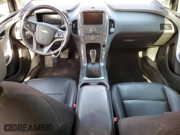 2015 Chevrolet Volt z VIN 1G1RD6E47FU137134, wystawiony jako Copart lot #59706684 z przebiegiem 98 532 mil mil oraz Szkoda całkowita • Salvage title. Historia ofert i sprzedaży dostępna na DreamBid. Obrazek 8.