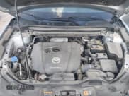 ✅ 2023 Mazda CX-5 S Premium • VIN: JM3KFBDM5P0124377 • Lot: 43347513. Wystawiony na IAAI z przebiegiem 43 428 mil. Bezpłatny archiwum sprzedaży aukcyjnych z USA i szczegółowy raport historii pojazdu na DreamBid. Zdjęcie 10.