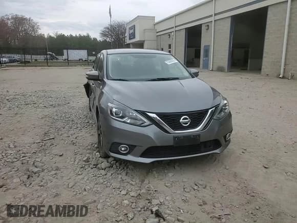 ✅ 2018 Nissan Sentra SR • VIN: 3N1AB7AP0JY202978 • Lot: 93400855. Wystawiony na Copart z przebiegiem 88 771 mil. Bezpłatny archiwum sprzedaży aukcyjnych z USA i szczegółowy raport historii pojazdu na DreamBid. Zdjęcie 13.