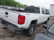 ✅ 2015 Chevrolet Silverado 2500HD LT • VIN: 1GC1KVEG7FF624370 • Lot: 39313846. Wystawiony na IAAI z przebiegiem 154 519 mil. Bezpłatny archiwum sprzedaży aukcyjnych z USA i szczegółowy raport historii pojazdu na DreamBid. Zdjęcie 4.
