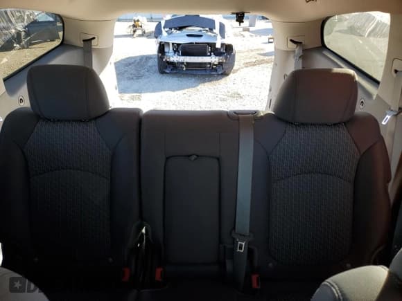 ✅ 2009 Chevrolet Traverse LS • VIN: 1GNER13D29S123176 • Lot: 87045525. Wystawiony na Copart z przebiegiem 89 451 mil. Bezpłatny archiwum sprzedaży aukcyjnych z USA i szczegółowy raport historii pojazdu na DreamBid. Zdjęcie 10.