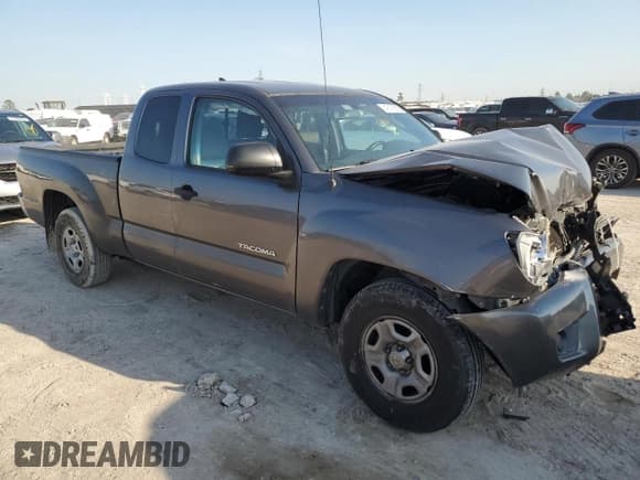 ✅ 2015 Toyota Tacoma • VIN: 5TFTX4CN4FX062508 • Lot: 47476885. Listed on Copart with 125,454 mi. Free auction sales archive from the USA and detailed vehicle history report at DreamBid. Image 4.