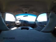 ✅ 2002 Ford F-150 XL • VIN: 1FTRX17L42NB09253 • Lot: 43121731. Listed on IAAI with 166,307 mi. Free auction sales archive from the USA and detailed vehicle history report at DreamBid. Image 18.