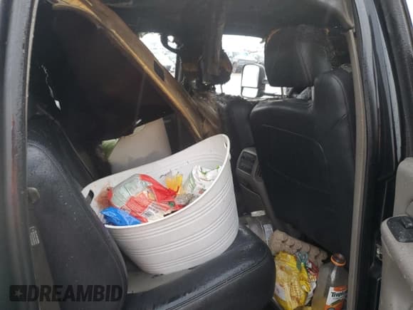 ✅ 2006 Chevrolet Silverado 2500HD LT3 • VIN: 1GCHK23D86F254469 • Лот: 70549495. Опубликован ранее на Copart с пробегом Не указан. Бесплатный доступ к архиву аукционных продаж из США и подробный отчёт об истории автомобиля на DreamBid. Изображение 10.