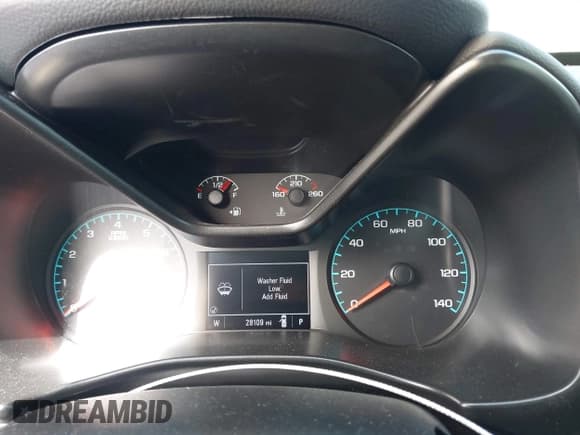 ✅ 2021 Chevrolet Colorado 2WD LT • VIN: 1GCGSCEN4M1290631 • Lot: 43216260. Wystawiony na IAAI z przebiegiem 28 109 mil. Bezpłatny archiwum sprzedaży aukcyjnych z USA i szczegółowy raport historii pojazdu na DreamBid. Zdjęcie 7.