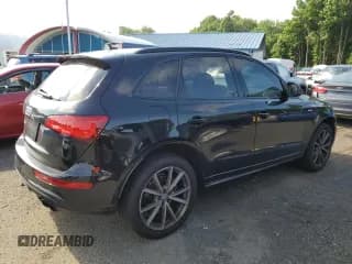 ✅ 2017 Audi SQ5 Premium Plus • VIN: WA1CCAFP7HA009440 • Lot: 62433294. Wystawiony na Copart z przebiegiem 83 790 mil. Bezpłatny archiwum sprzedaży aukcyjnych z USA i szczegółowy raport historii pojazdu na DreamBid. Zdjęcie 3.