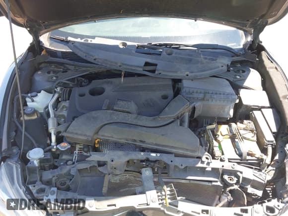 ✅ 2018 Nissan Altima SR • VIN: 1N4AL3APXJC169943 • Lot: 42318558. Listed on IAAI with 143,950 mi. Free auction sales archive from the USA and detailed vehicle history report at DreamBid. Image 10.