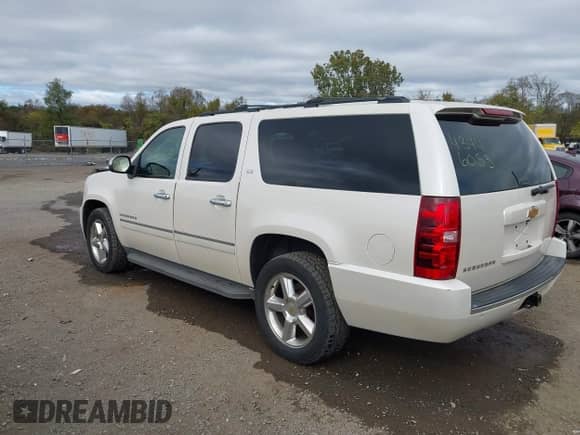 2013 Chevrolet Suburban LTZ с VIN 1GNSKKE78DR162861, выставлен на аукционе IAAI как лот 43446053 с пробегом 242 150 миль миль и . История ставок и продаж доступна на DreamBid. Изображение 3.
