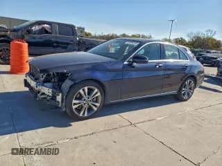 ✅ 2018 Mercedes-Benz C 300 • VIN: 55SWF4JB2JU247408 • Lot: 91286355. Wystawiony na Copart z przebiegiem 95 586 mil. Bezpłatny archiwum sprzedaży aukcyjnych z USA i szczegółowy raport historii pojazdu na DreamBid. Zdjęcie 1.