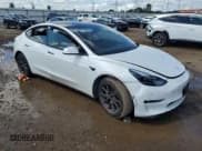 ✅ 2021 Tesla Model 3 Standard Range Plus • VIN: 5YJ3E1EA5MF045951 • Lot: 69593805. Wystawiony na Copart z przebiegiem 47 334 mil. Bezpłatny archiwum sprzedaży aukcyjnych z USA i szczegółowy raport historii pojazdu na DreamBid. Zdjęcie 4.