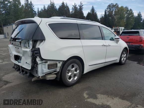 ✅ 2018 Chrysler Pacifica Hybrid Limited • VIN: 2C4RC1N75JR276272 • Lot: 86097935. Wystawiony na Copart z przebiegiem 102 557 mil. Bezpłatny archiwum sprzedaży aukcyjnych z USA i szczegółowy raport historii pojazdu na DreamBid. Zdjęcie 3.