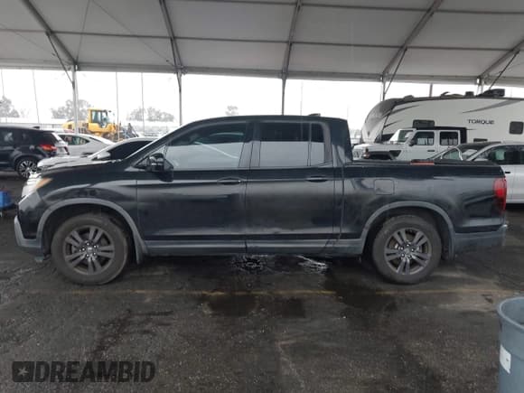✅ 2018 Honda Ridgeline Sport • VIN: 5FPYK2F15JB000353 • Lot: 43710779. Listed on IAAI with 115,153 mi. Free auction sales archive from the USA and detailed vehicle history report at DreamBid. Image 14.