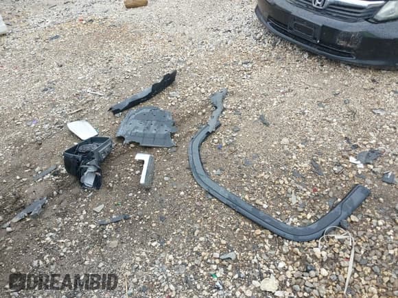 ✅ 2023 GMC Sierra 1500 Denali Ultimate • VIN: 1GTUUHEL3PZ268036 • Лот: 41933675. Опубликован ранее на IAAI с пробегом 17 509 миль. Бесплатный доступ к архиву аукционных продаж из США и подробный отчёт об истории автомобиля на DreamBid. Изображение 12.