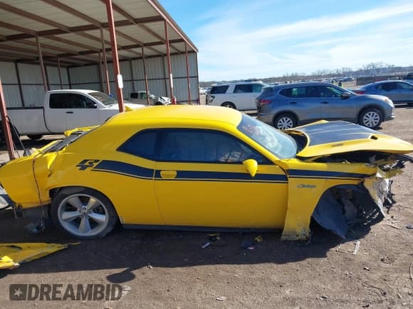 ✅ 2017 Dodge Challenger R/T • VIN: 2C3CDZBT1HH573756 • Лот: 41305792. Опубликован ранее на IAAI с пробегом Не указан. Бесплатный доступ к архиву аукционных продаж из США и подробный отчёт об истории автомобиля на DreamBid. Изображение 14.