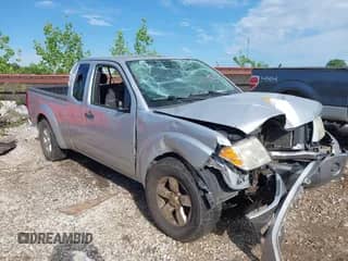 2011 Nissan Frontier SV z VIN 1N6AD0CU3BC428392, wystawiony jako IAAI lot #42286524 z przebiegiem 138 565 mil mil oraz . Historia ofert i sprzedaży dostępna na DreamBid. Obrazek 1.