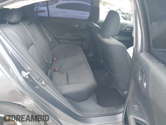 ✅ 2016 Honda Accord LX • VIN: 1HGCR2F3XGA242221 • Lot: 43709311. Wystawiony na IAAI z przebiegiem 137 721 mil. Bezpłatny archiwum sprzedaży aukcyjnych z USA i szczegółowy raport historii pojazdu na DreamBid. Zdjęcie 8.