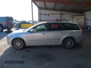 ✅ 2009 Volvo V50 • VIN: YV1MW390592470167 • Lot: 42473638. Listed on IAAI with 104,772 mi. Free auction sales archive from the USA and detailed vehicle history report at DreamBid. Image 15.