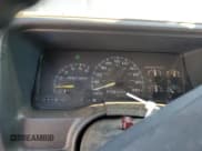 ✅ 1997 Chevrolet Silverado 1500 • VIN: 2GCEK19R6V1217877 • Lot: 90661175. Listed on Copart with 140,744 mi. Free auction sales archive from the USA and detailed vehicle history report at DreamBid. Image 9.