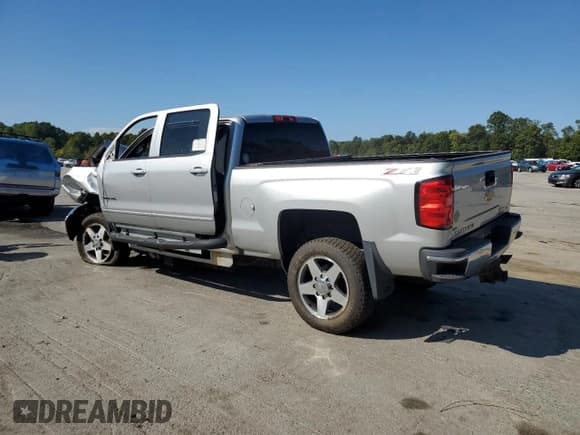 ✅ 2017 Chevrolet Silverado 2500HD LT • VIN: 1GC1KVEG6HF113218 • Lot: 70333435. Listed on Copart with Not provided. Free auction sales archive from the USA and detailed vehicle history report at DreamBid. Image 2.
