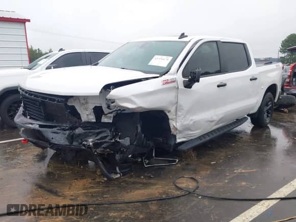 ✅ 2021 Chevrolet Silverado 1500 LT Trail Boss • VIN: 3GCPYFEL9MG134648 • Лот: 43336675. Опубликован ранее на IAAI с пробегом 94 531 миль. Бесплатный доступ к архиву аукционных продаж из США и подробный отчёт об истории автомобиля на DreamBid. Изображение 2.