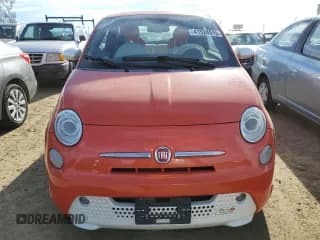 ✅ 2013 FIAT 500e • VIN: 3C3CFFGE1DT752612 • Lot: 41524515. Listed on Copart with 56,659 mi. Free auction sales archive from the USA and detailed vehicle history report at DreamBid. Image 5.