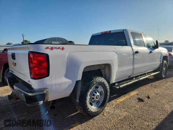 ✅ 2015 Chevrolet Silverado 2500HD Work Truck • VIN: 1GC1KUEG1FF116793 • Lot: 80794005. Listed on Copart with 221,199 mi. Free auction sales archive from the USA and detailed vehicle history report at DreamBid. Image 3.